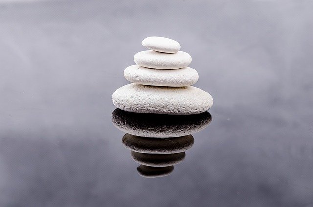 stone-316225_640